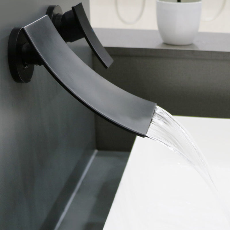 Modern One Handle Wall Mount Bathroom Faucet - VogeLuxe
