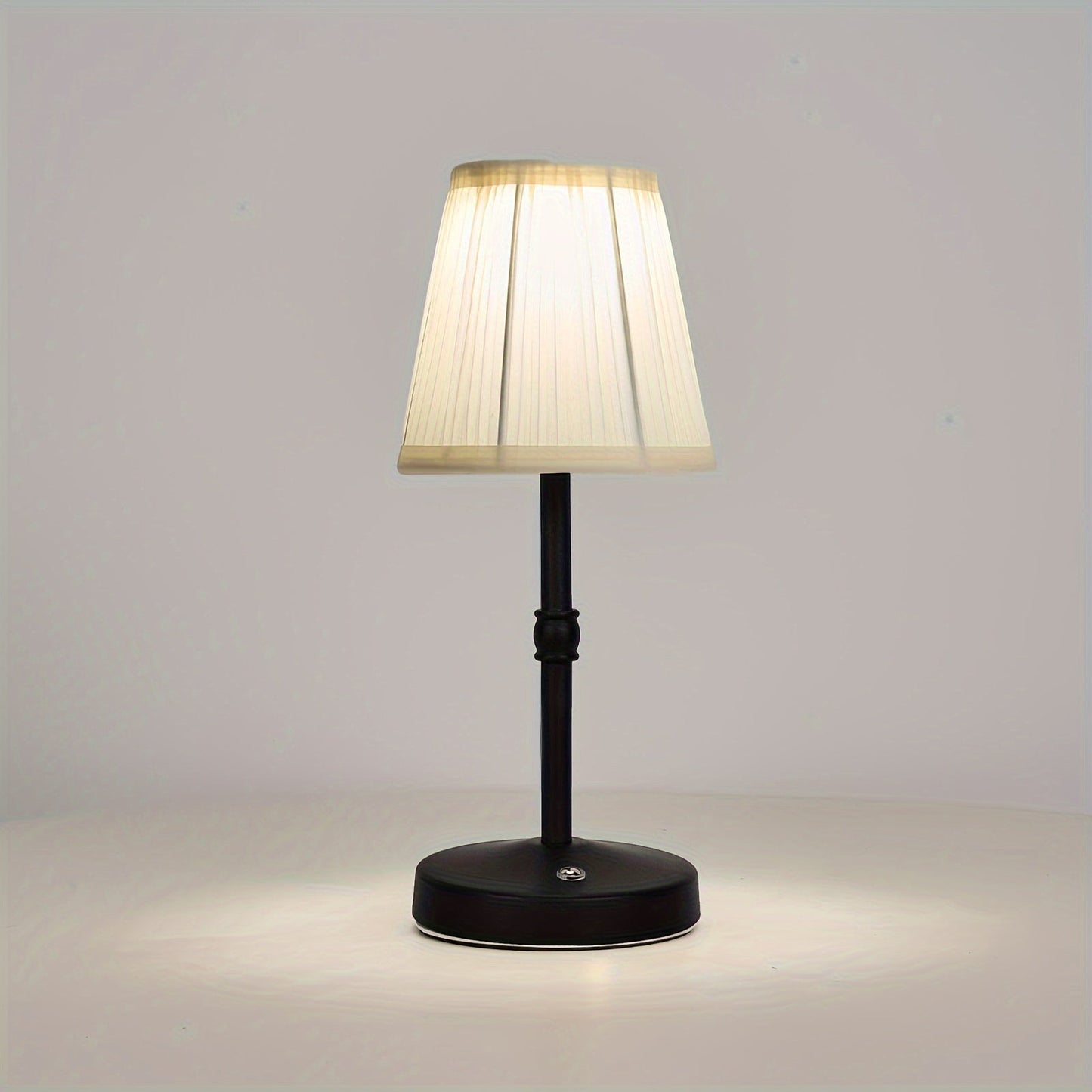 Wireless Vintage Gold Desk Lamp