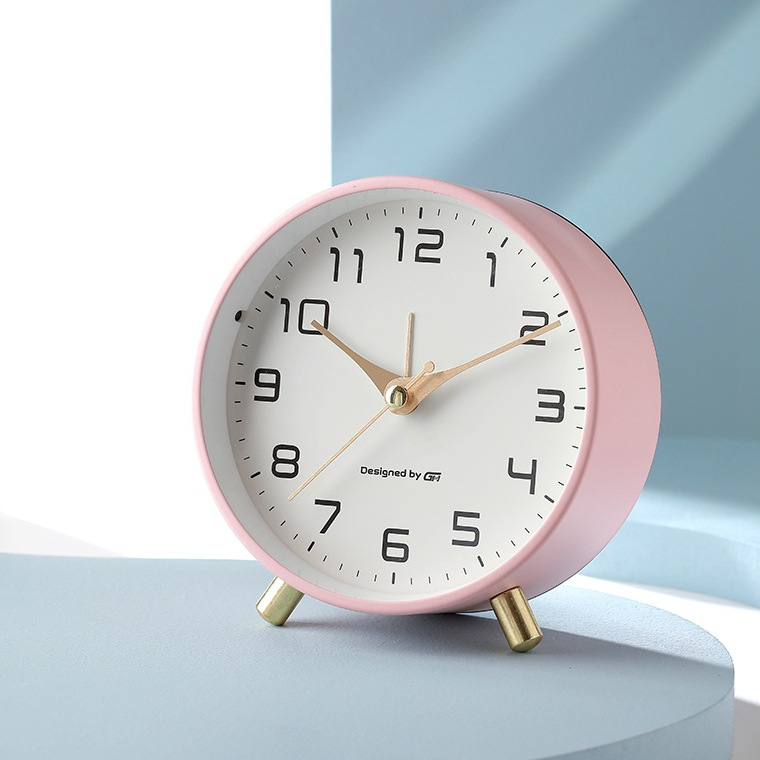 Quiet Minimalist Wooden Table Clock