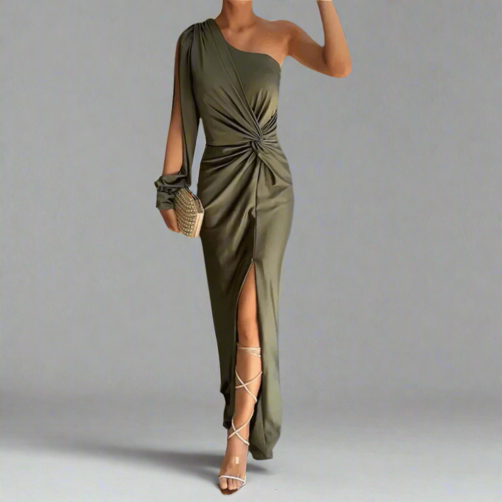 Beautiful Long Evening Gown for Special Nights - VogeLuxe