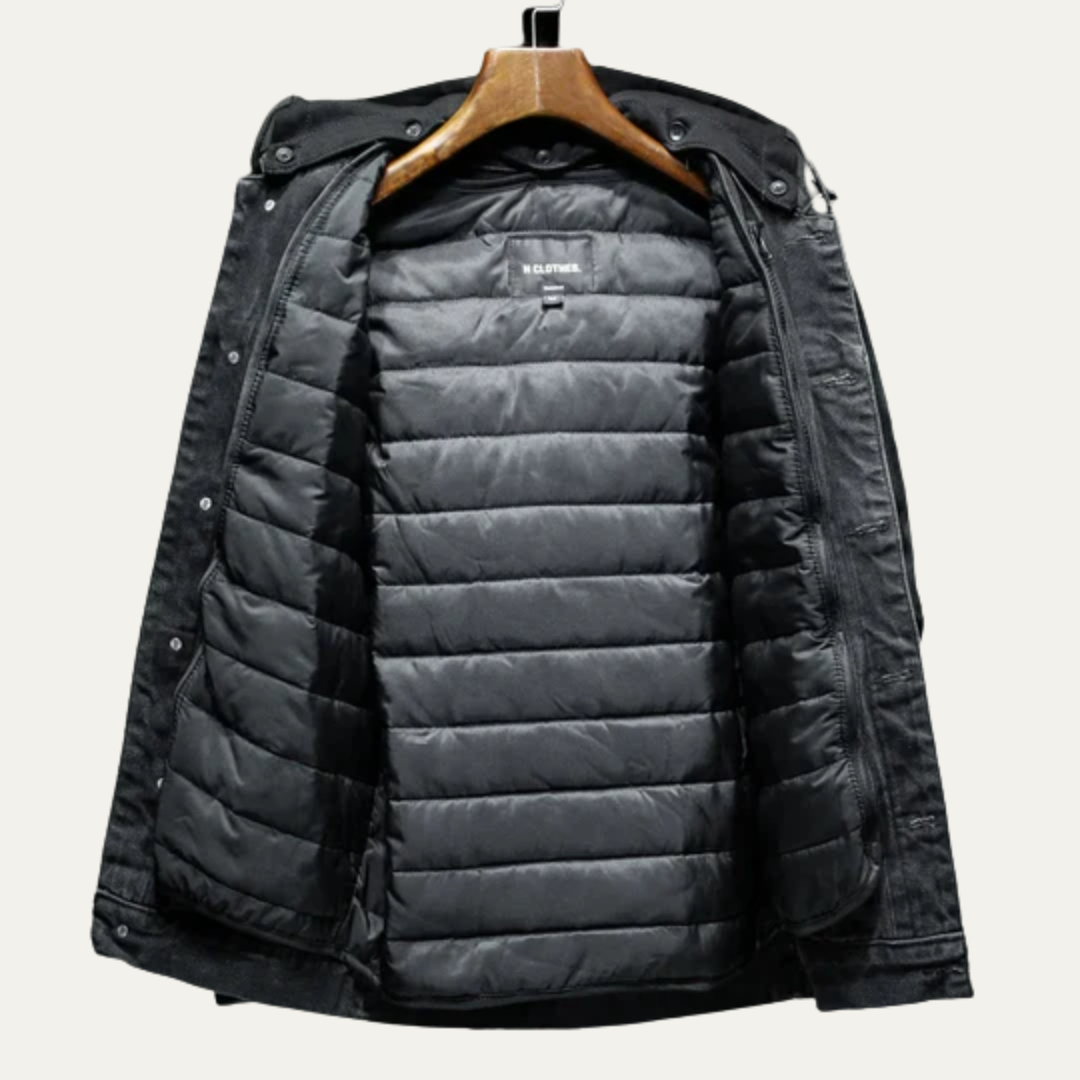 VogeLuxe | Men’s Distressed Denim Jacket