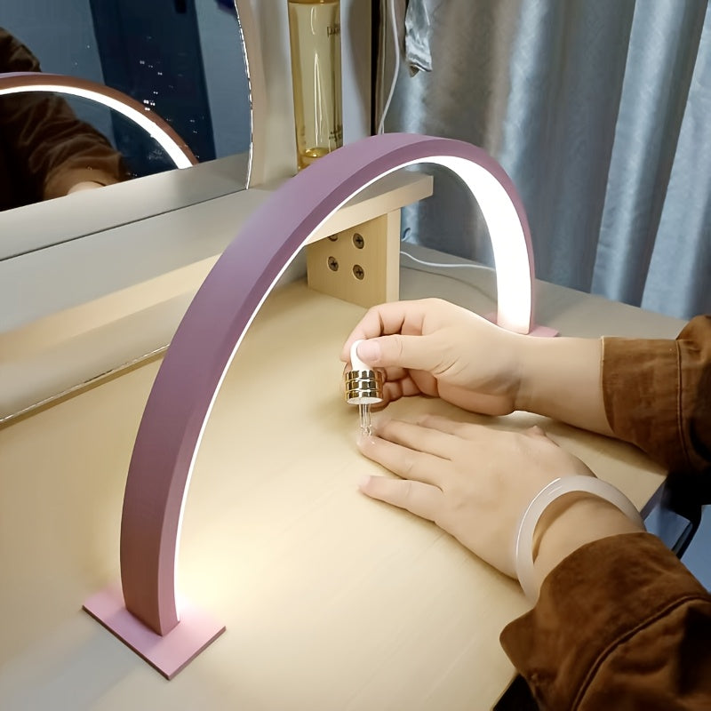 Compact Modern USB Desk Light