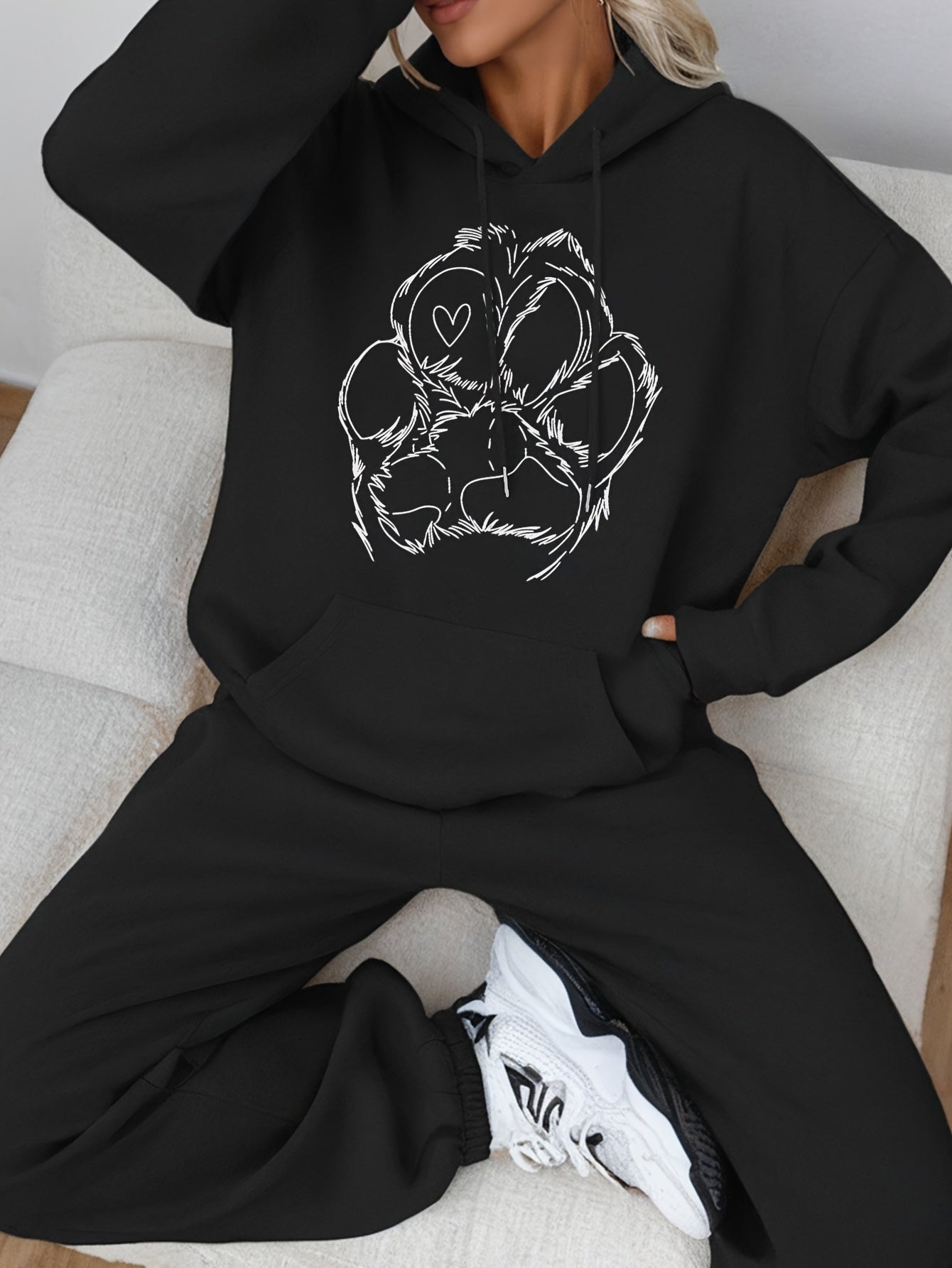 Comfy Women's Jogger Suit for Everyday Wear