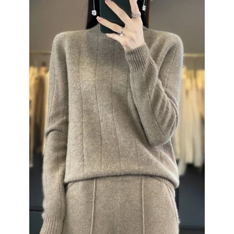 Warm Water Resistant Turtleneck Sweater for Women
