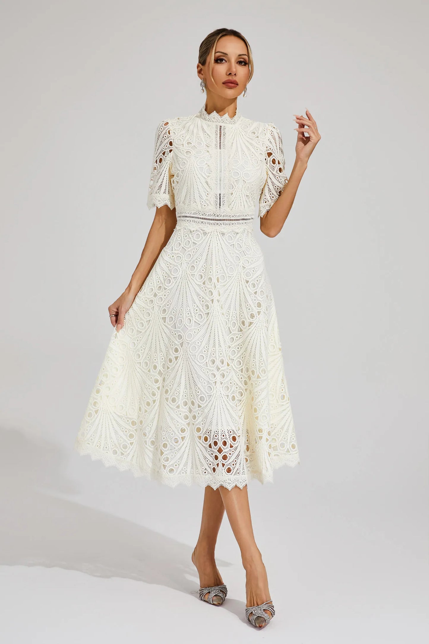 Beautiful Floral Knee Length Dress for Ladies
