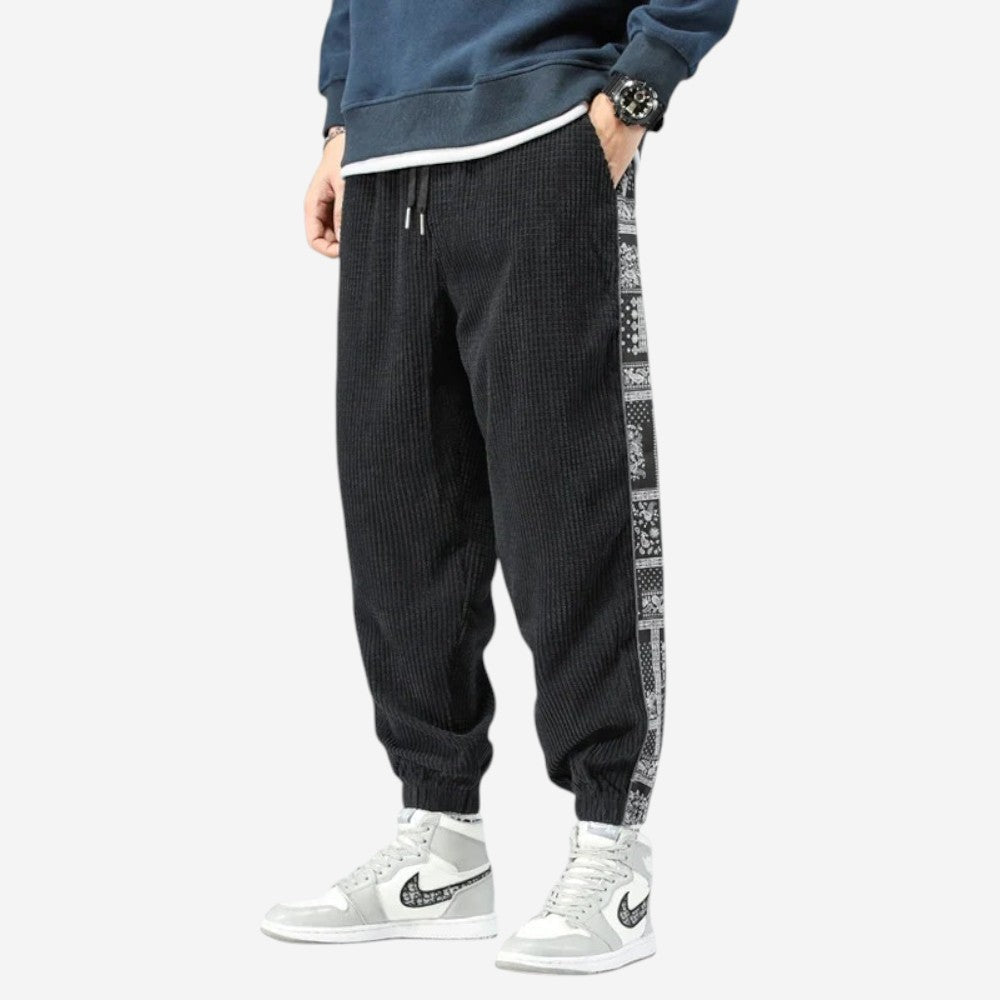LUXEOUTFIT | Corduroy Jogger Trousers 3