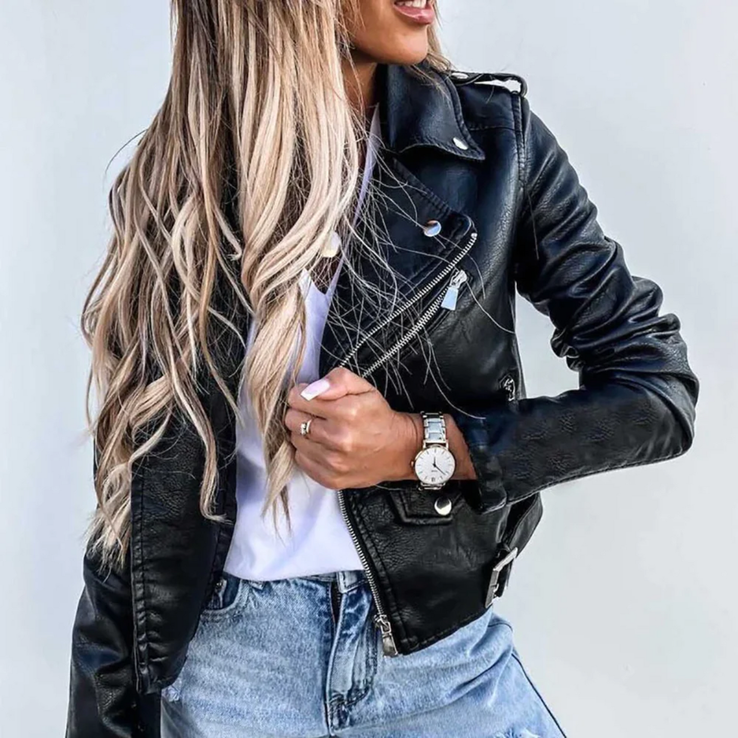 Fitted Leather Motorcycle Jacket for Ladies