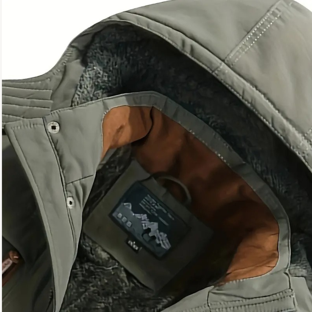 VogeLuxe | Men’s Expedition Weather Parka