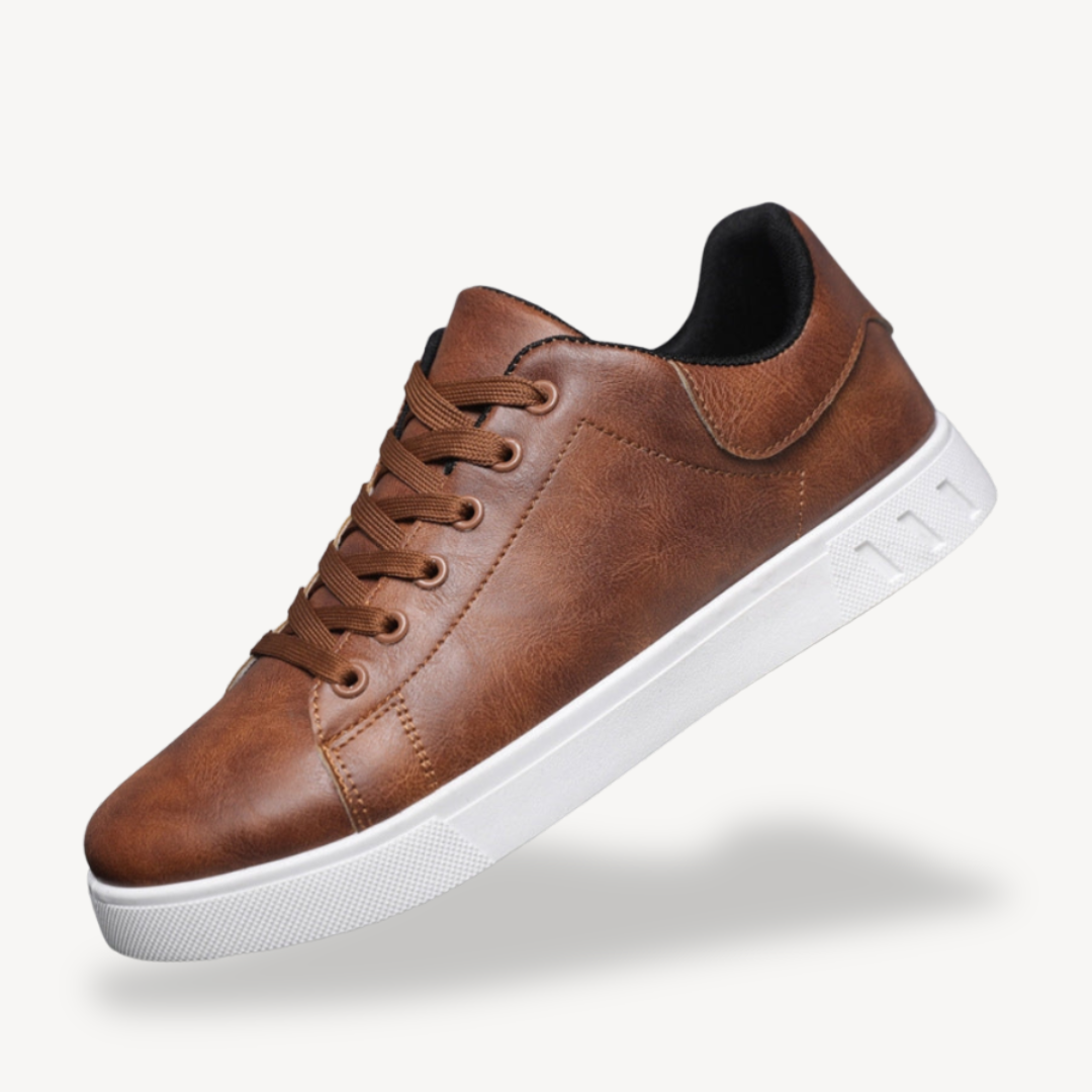 VogeLuxe | Men’s Classic Low-Top Sneaker