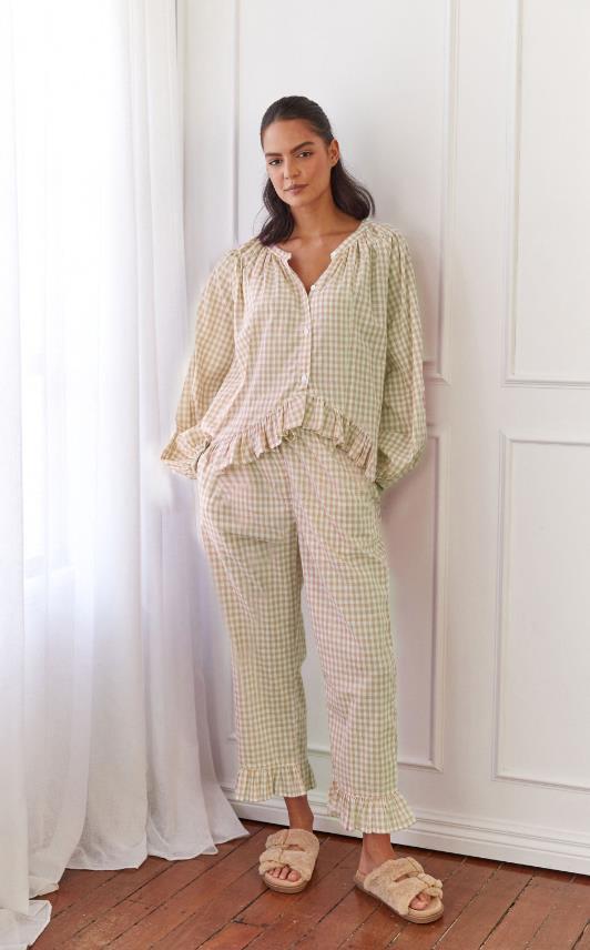 Floral Blouse and Loose Fit Trousers Set