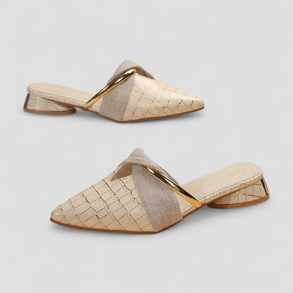 VogeLuxe | Women’s Snake Pattern Closed Toe Slippers
