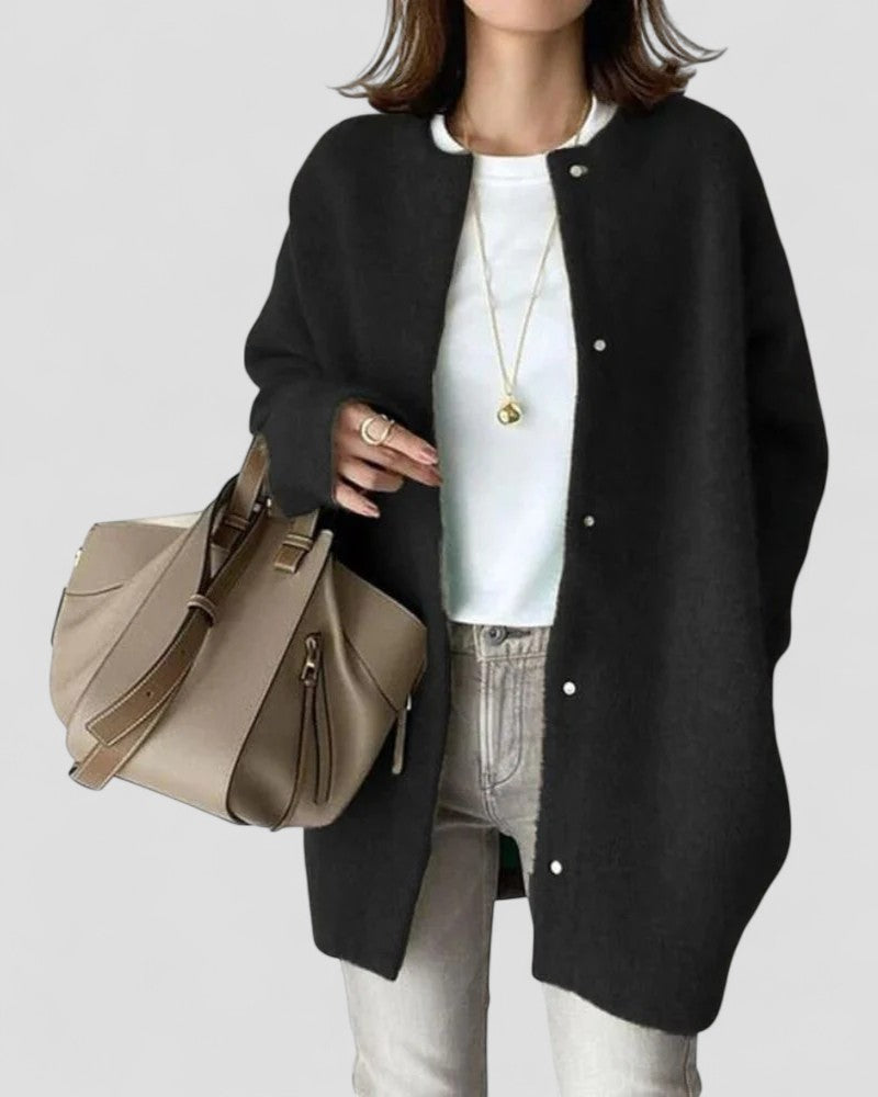 VogeLuxe | Men’s Oversized Chunky Knit Cardigan