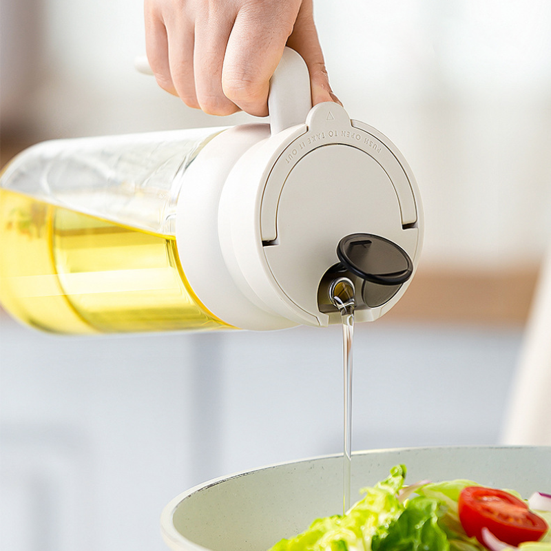 Easy Pour Oil Dispenser Bottle - VogeLuxe