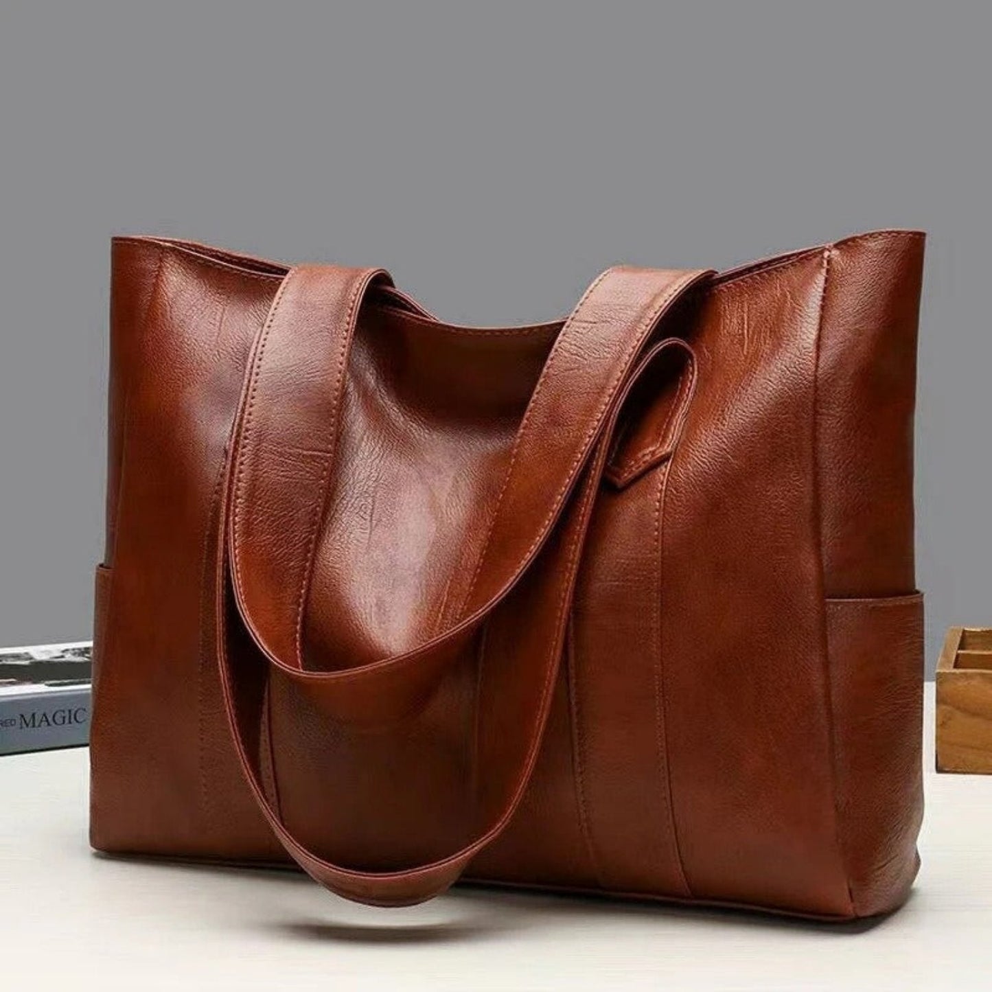 Classic Ladies Crossbody Handbag
