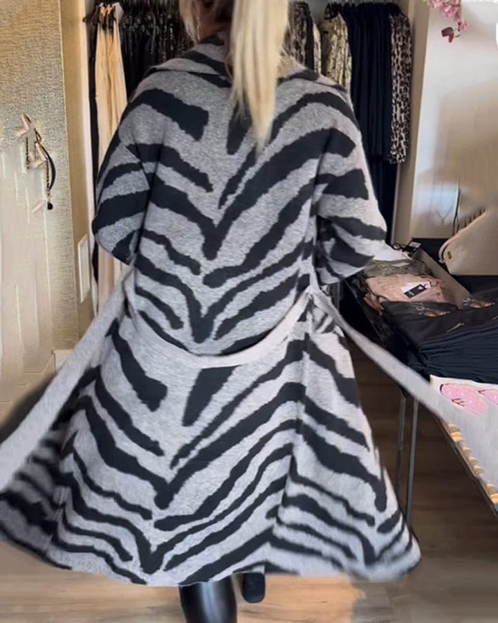 Relaxed Fit Everyday Women's Coat - VogeLuxe