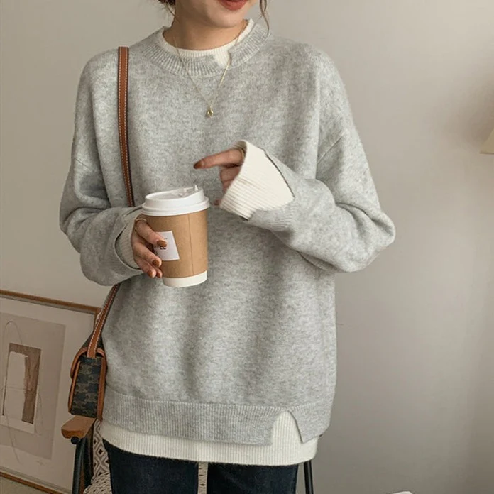 Cozy Large Crew Neck Sweater for Women in Grey White - VogeLuxe