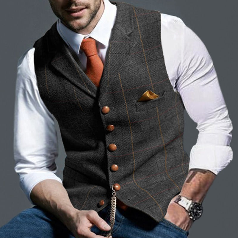 Slim Fit Men's V Neck Tank Top