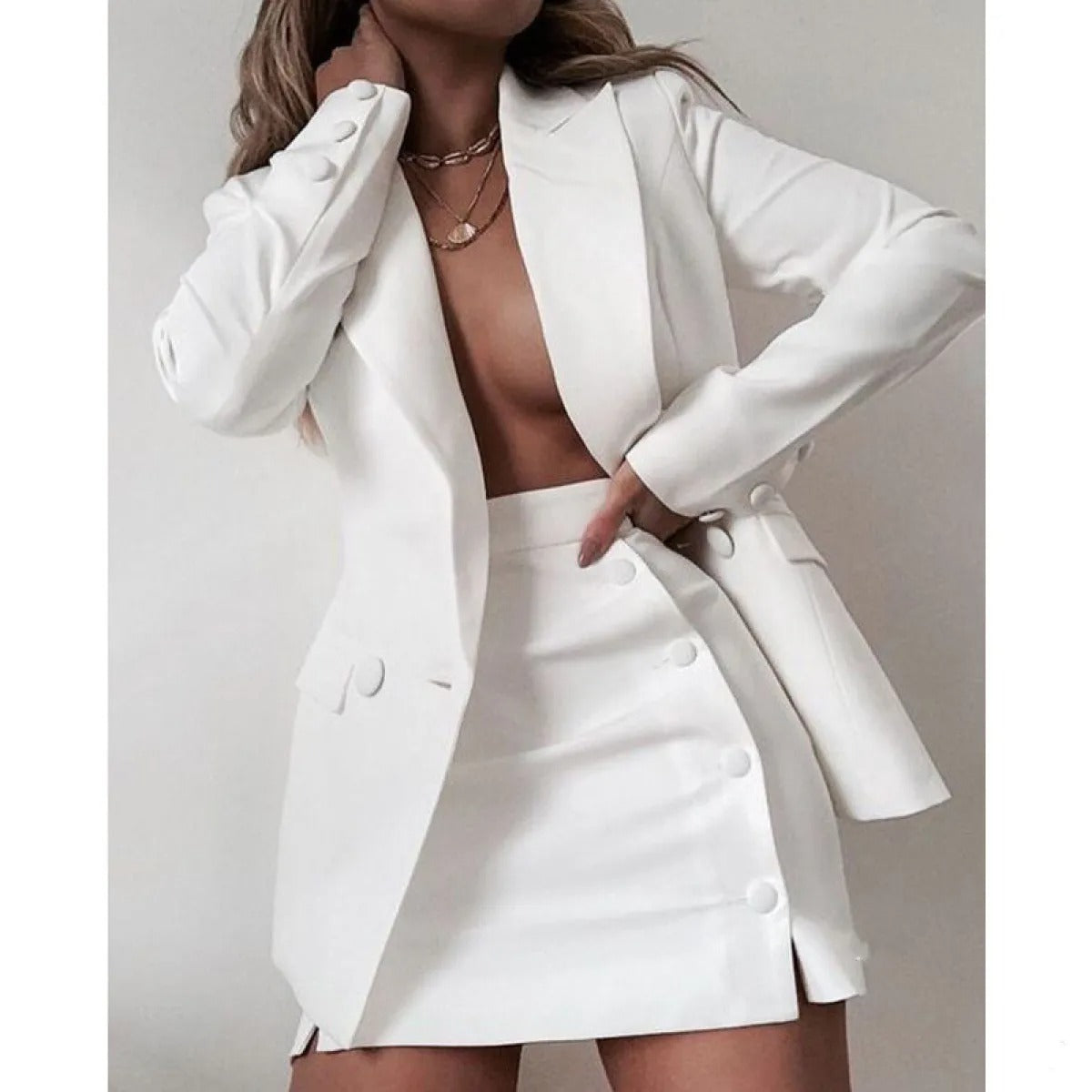 Classic White Two Piece Ladies Suit - VogeLuxe
