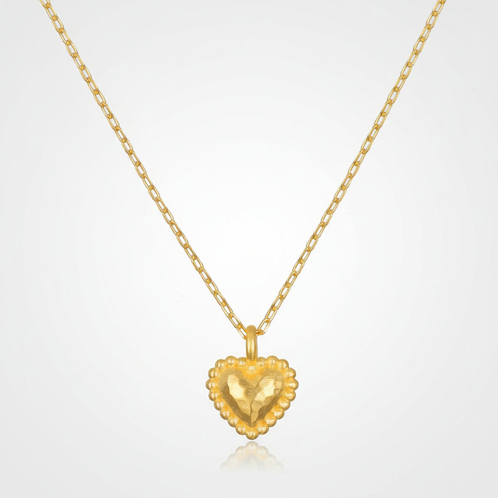 Simple Gold Heart Pendant Necklace Jewelry - VogeLuxe