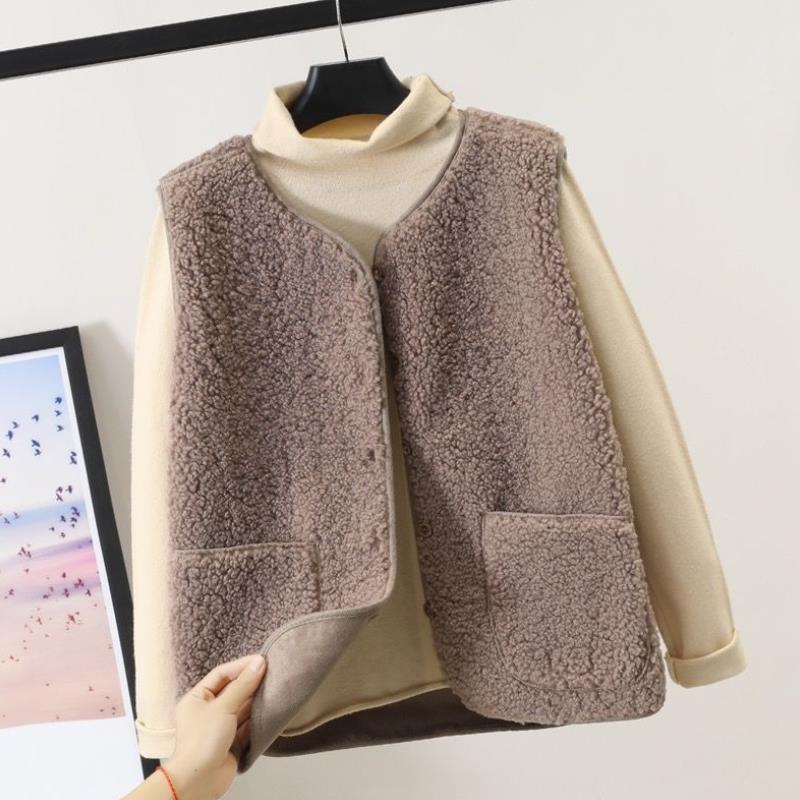 Ladies Relaxed Fit Open Front Vest