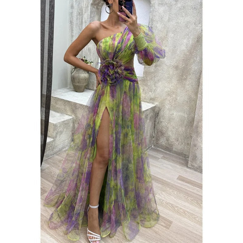 Beautiful Long Dress in Lightweight Floral Pattern