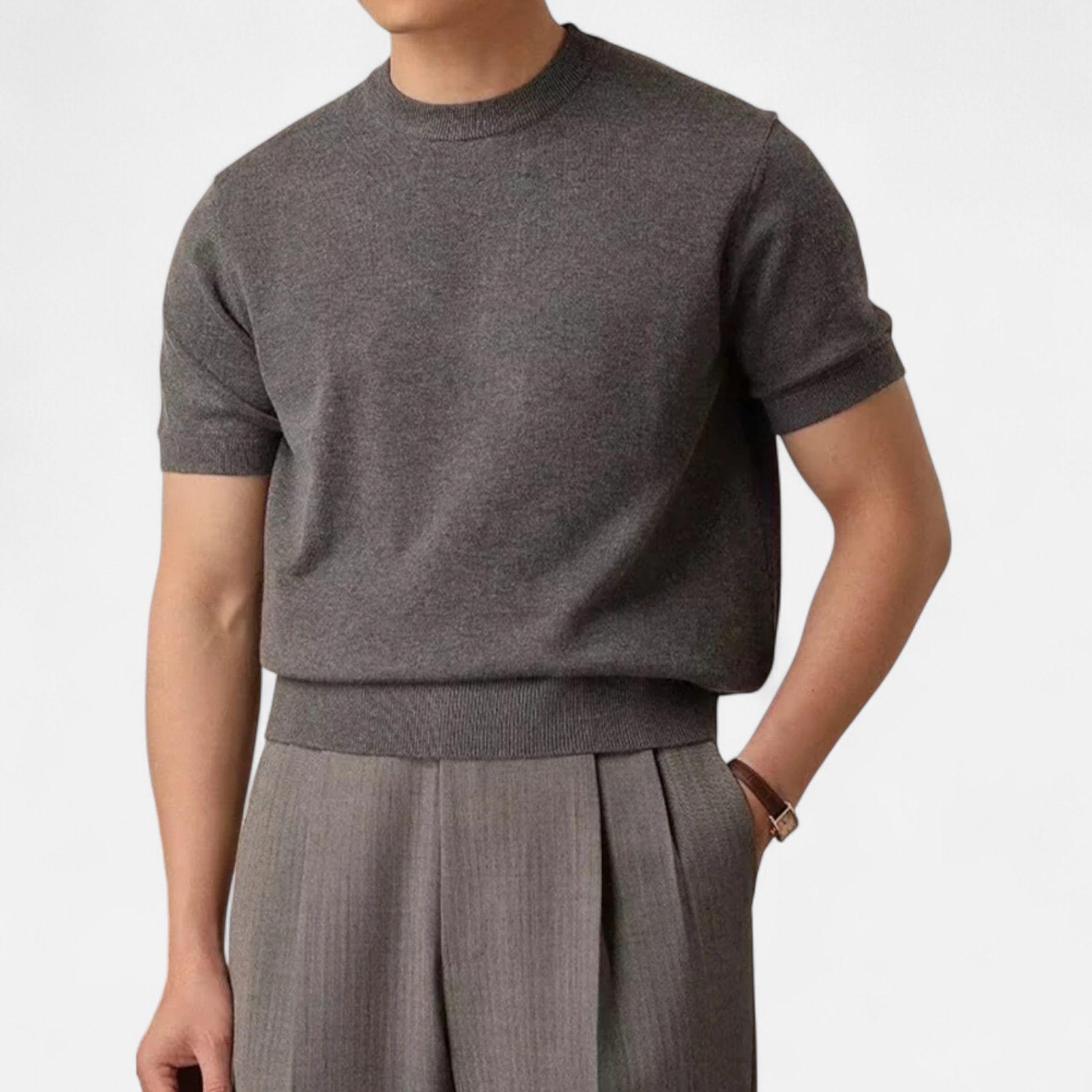 VogeLuxe | Men's Fitted Crew Neck Tee - VogeLuxe
