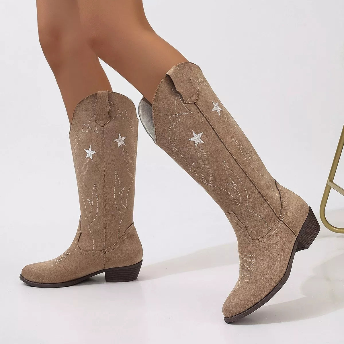 Rugged American Embroidered Riding Boots
