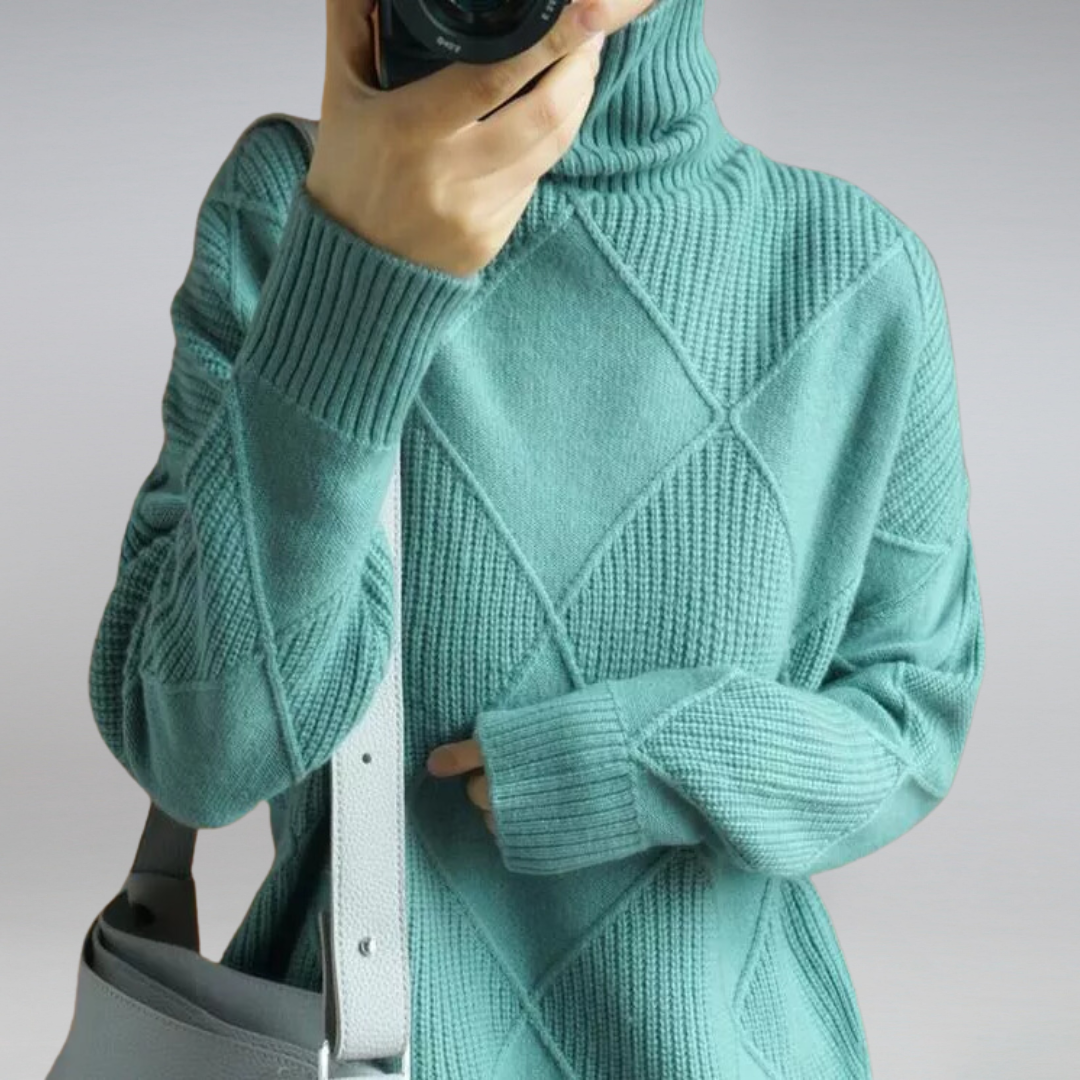 Soft Premium Cashmere Turtleneck Sweater