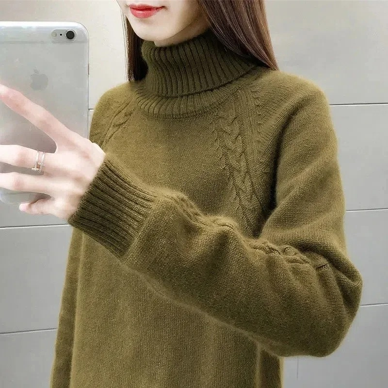 Cozy Women's Cable Knit Turtleneck Sweater