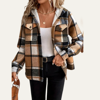 VogeLuxe | Women’s Cozy Plaid Shacket