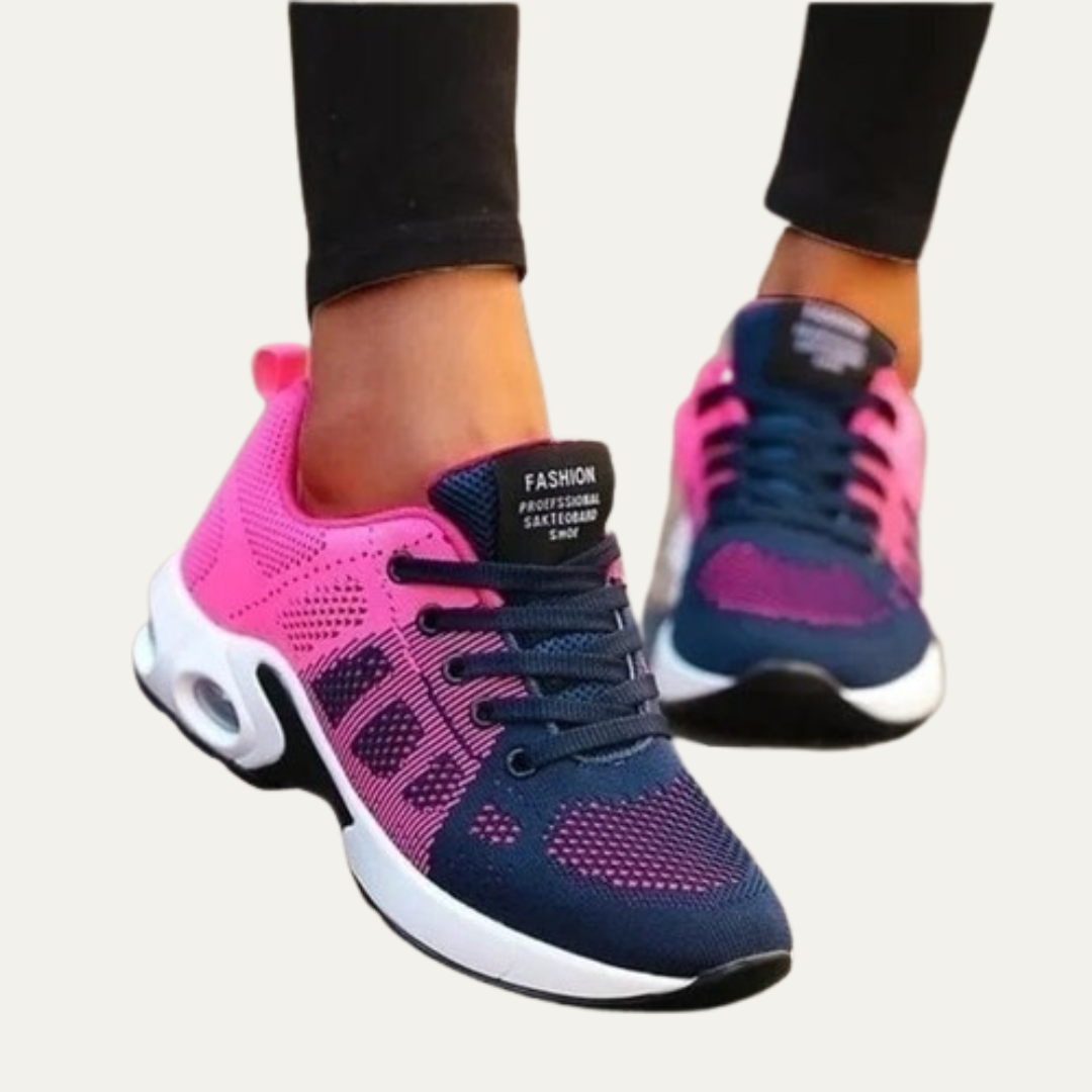 VogeLuxe | Women’s Metallic Trim Low Top Platform Sneakers