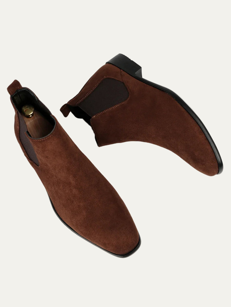 VogeLuxe | Men’s Suede Chelsea Boots with Pointed Toe
