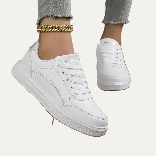 VogeLuxe | Women’s Sleek Low Top Platform Sneaker
