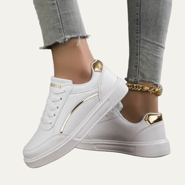 VogeLuxe | Women’s Sleek Low Top Platform Sneaker