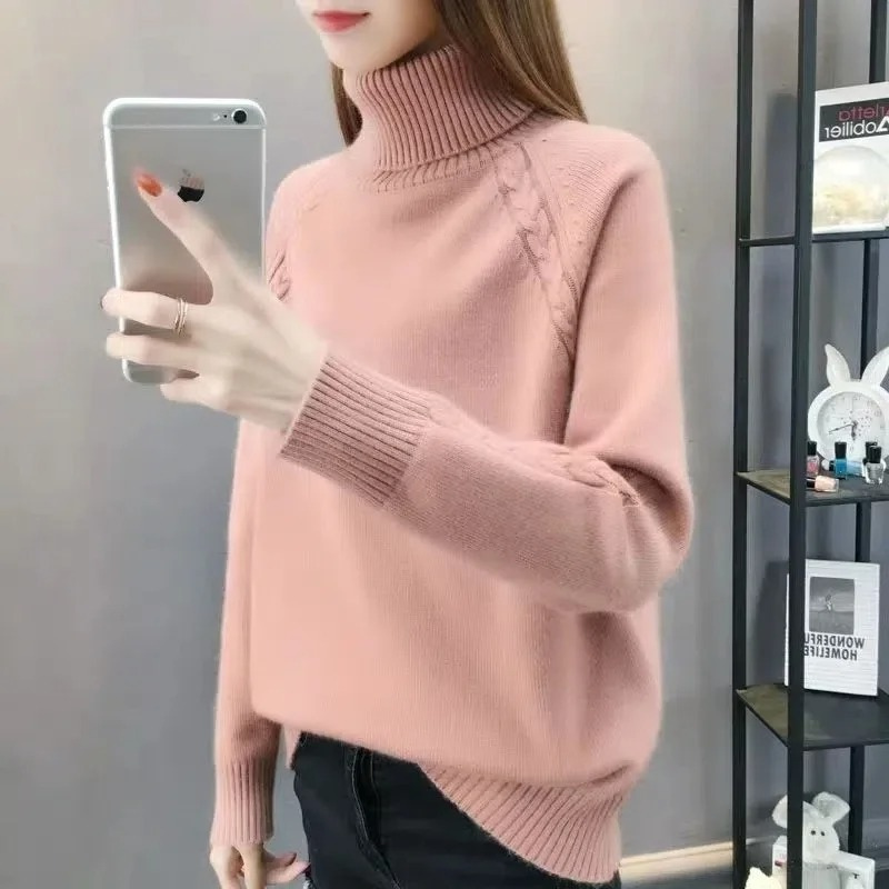 Cozy Women's Cable Knit Turtleneck Sweater