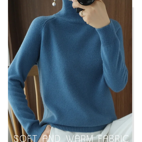 Cozy Women's Crew Neck Winter Sweater