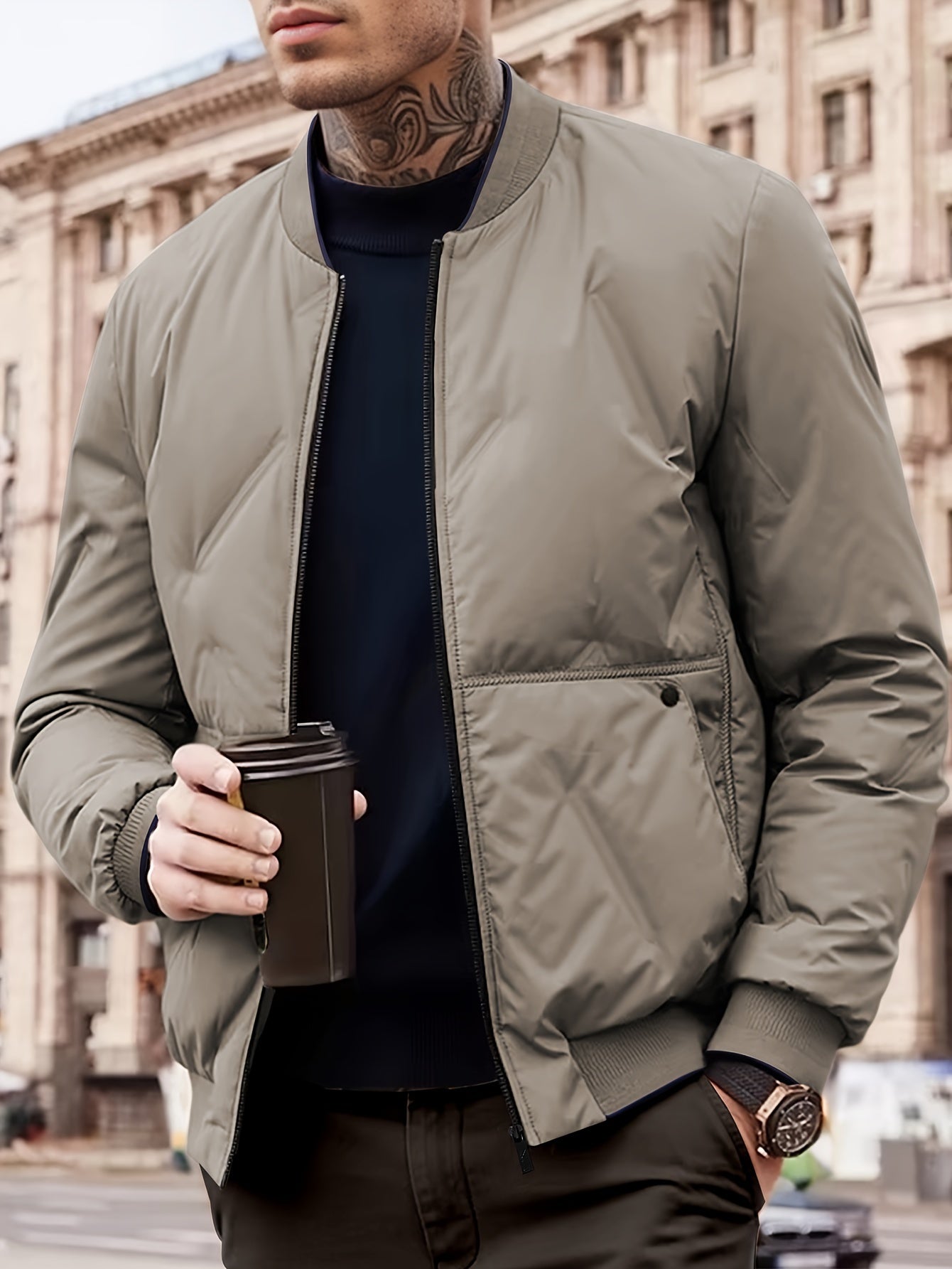 Warm Waterproof Men's Puffer Jacket for Outdoor Use
