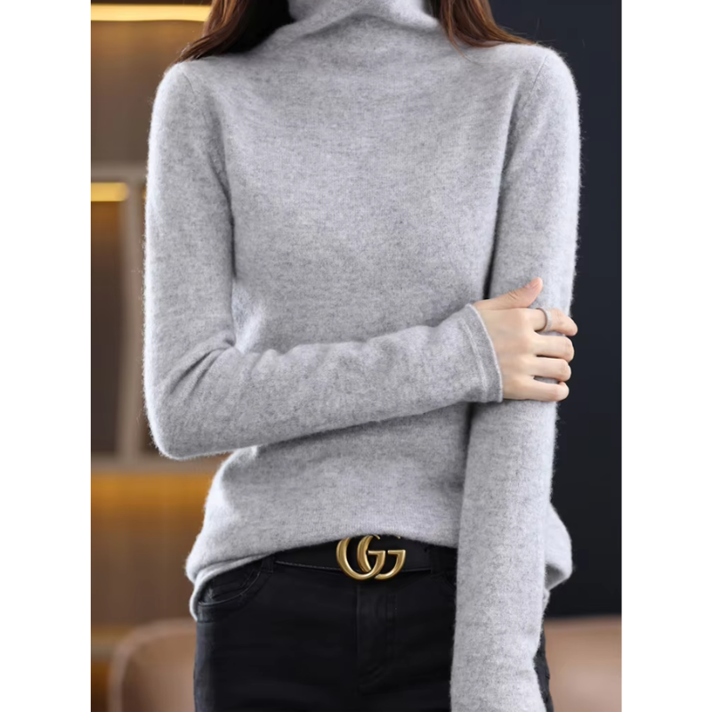 Soft Women's Winter Crew Neck Wool Sweater