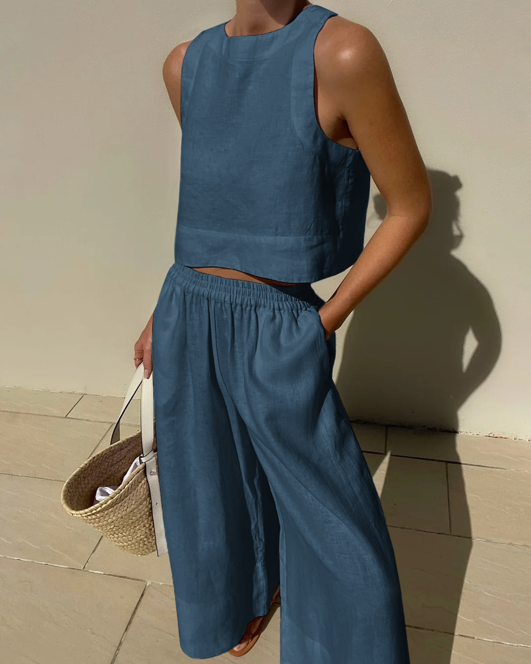 Chic 2-Piece Outfit for Easy Fashion