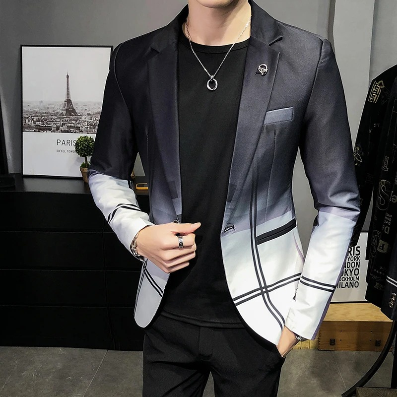 Stylish Men's Navy Blue Slim Fit Blazer - VogeLuxe