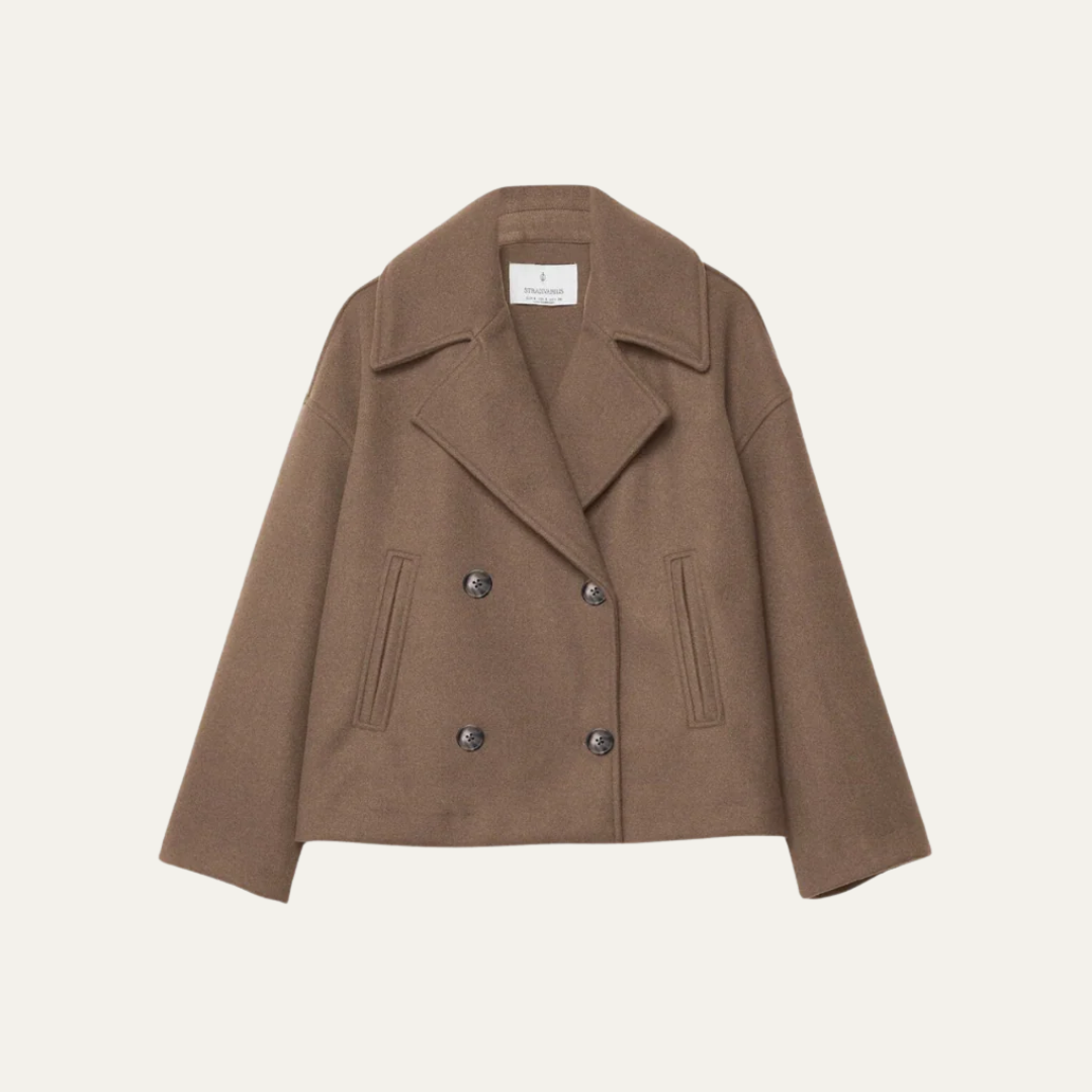 VogeLuxe | Women’s Timeless Chunky Cropped Peacoat