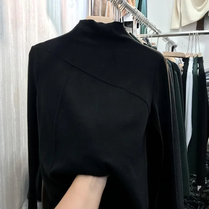 Warm Women's Turtleneck Winter Sweater - VogeLuxe