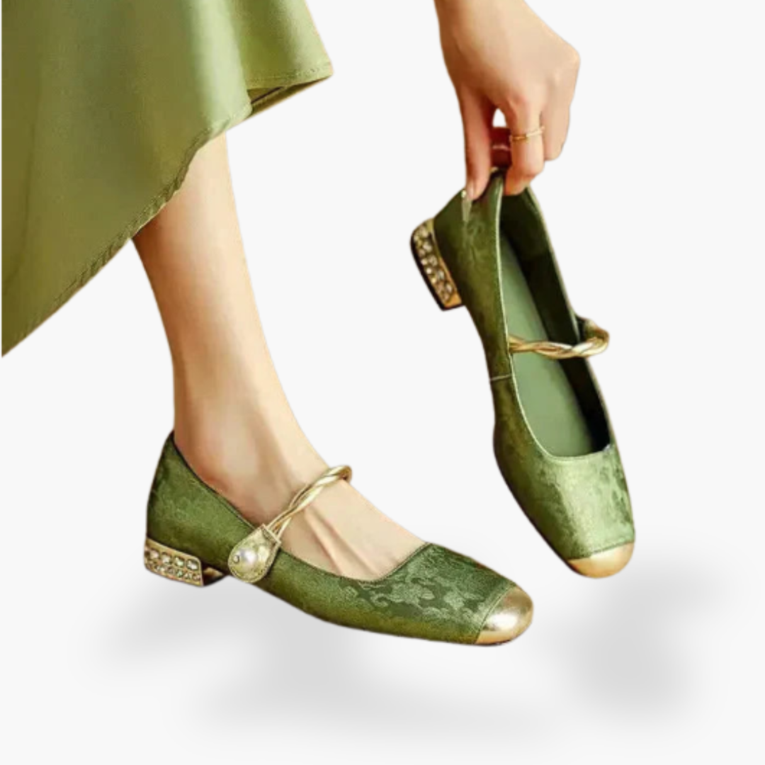 Mary | Classic Stylish Flat Shoes - VogeLuxe