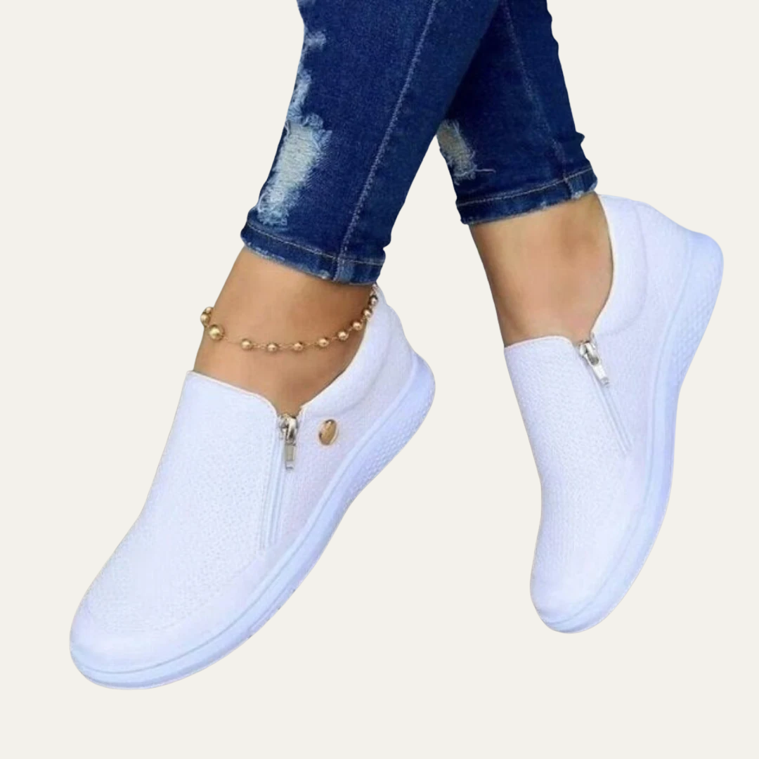 VogeLuxe | Women’s Knit Slip On Platform Sneakers