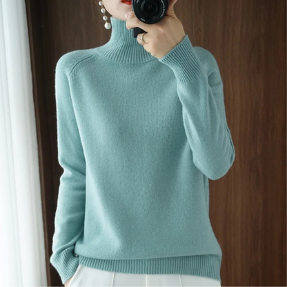 Cozy Women's Crew Neck Winter Sweater