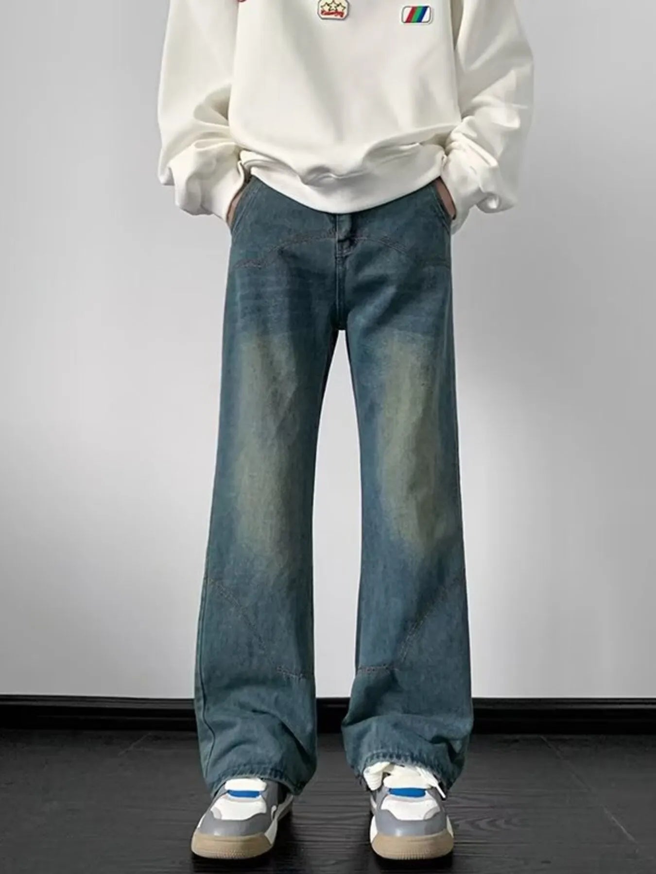 Relaxed Fit Distressed Denim Jeans - VogeLuxe