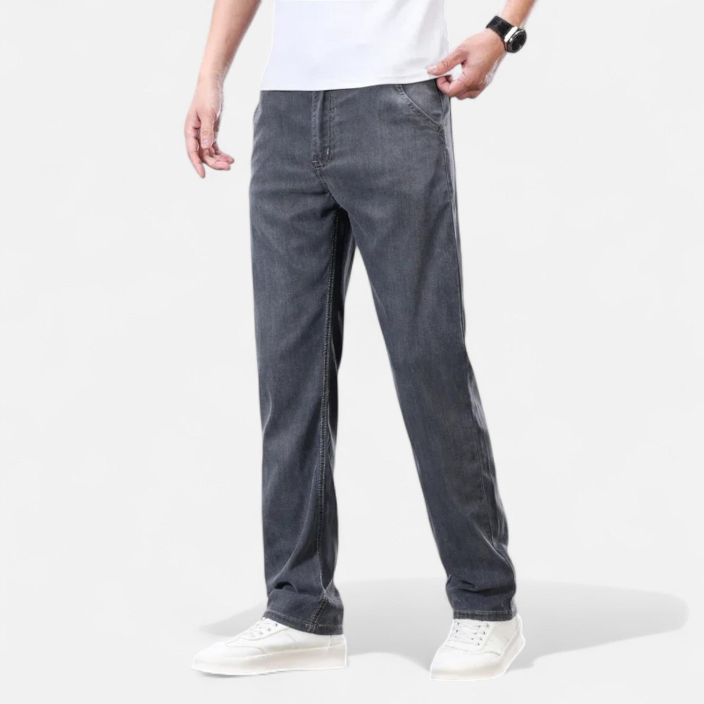 Men's Classic Straight Fit Denim Jeans