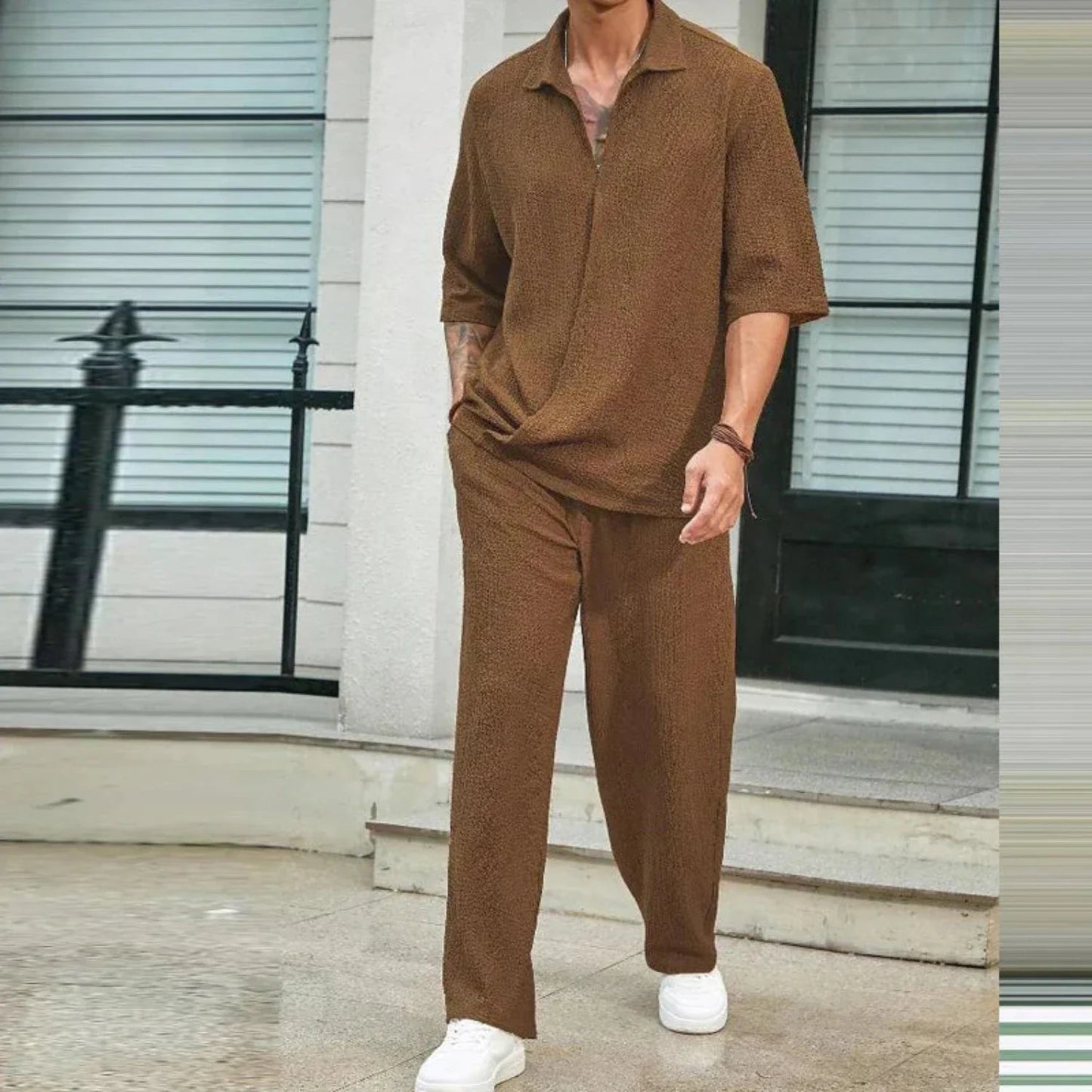 Stylish Casual Short Sleeve Outfit