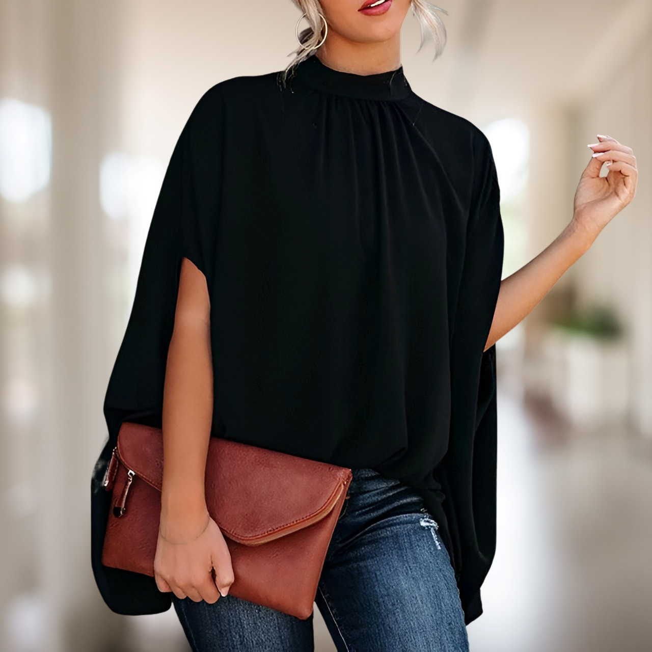 Ladies' Chic Printed Flowy Blouse