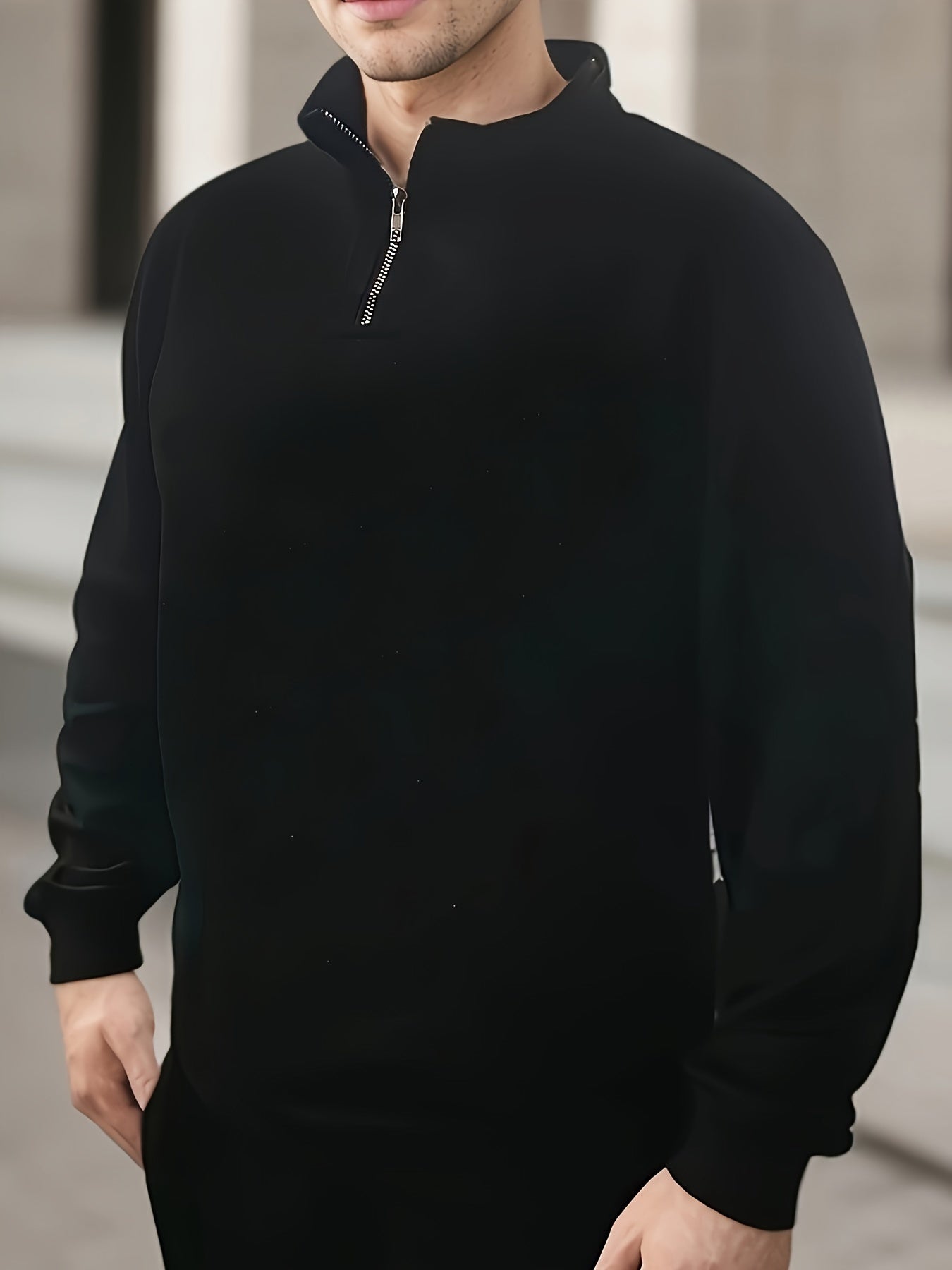 Cozy Mens Winter Crew Neck Cashmere Sweater - VogeLuxe
